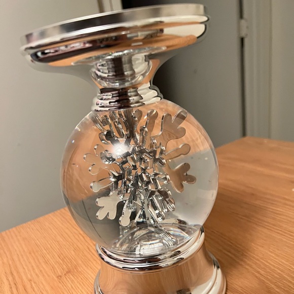 Christmas snowglobe - Picture 2 of 3